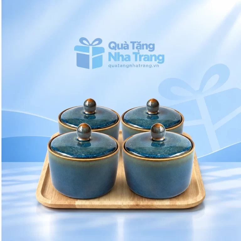 Bộ 4 hũ mứt men xanh, khay gỗ