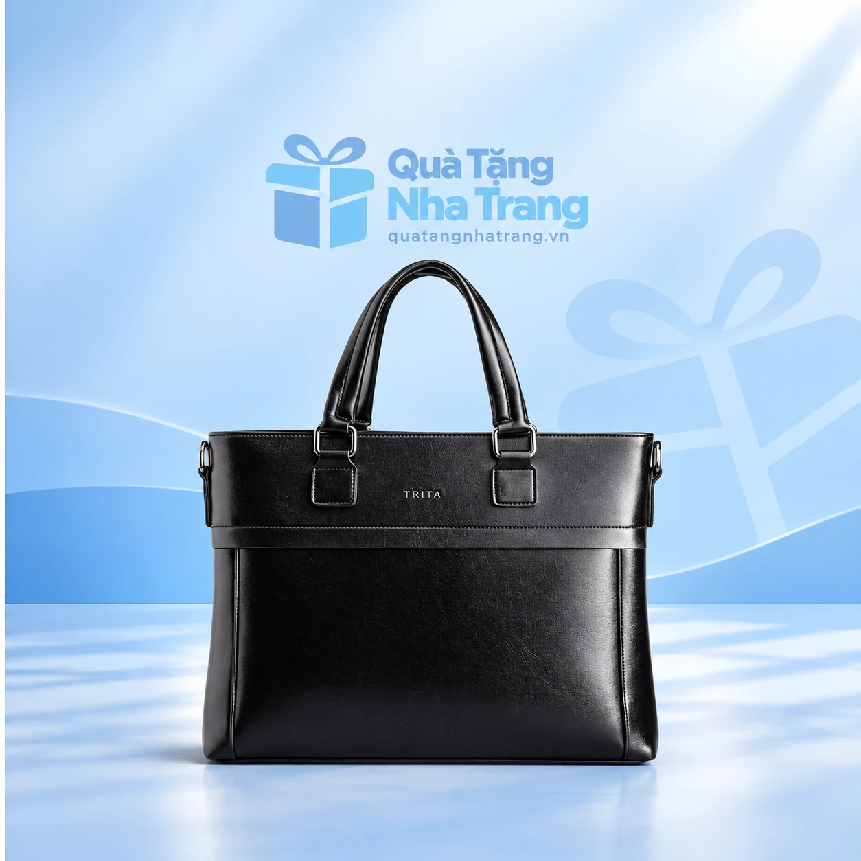 Cặp TRITA TCA25 màu đen trên nền Quà Tặng Nha Trang