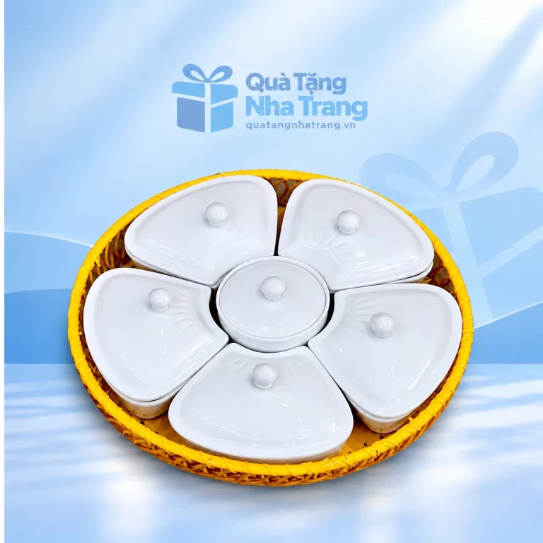 Khay mứt 5 cánh trắng – khay mây